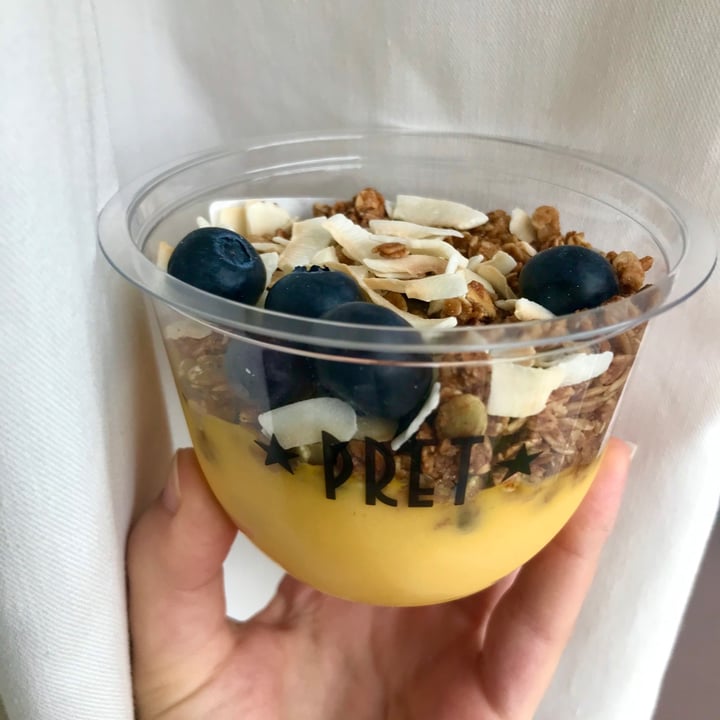 photo of Pret A Manger Mango and Banana Sunshine Bowl shared by @appleappleamanda on  27 Jun 2020 - review