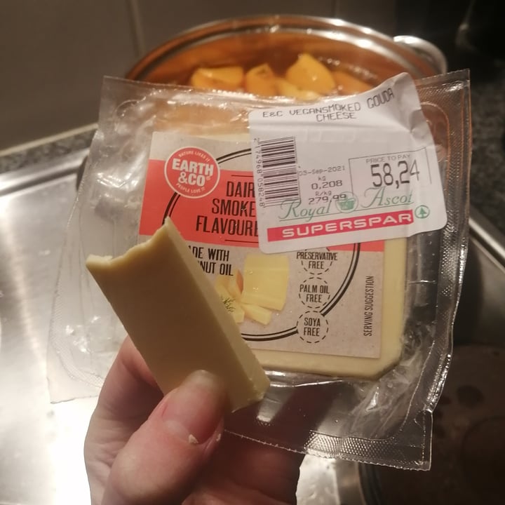 photo of Earth & Co Dairy Free Smoked Gouda Flavoured Cheese shared by @stevieb93 on  30 Jun 2021 - review