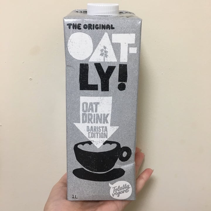 photo of Oatly Oat Drink Barista Edition  shared by @sophieveena on  01 Apr 2020 - review