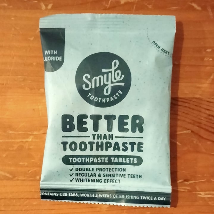 photo of Smyle Toothpaste shared by @naturalmentearia on  24 Mar 2022 - review