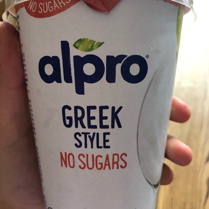 photo of Alpro Yougurt shared by @fransaglietto on  10 Apr 2022 - review