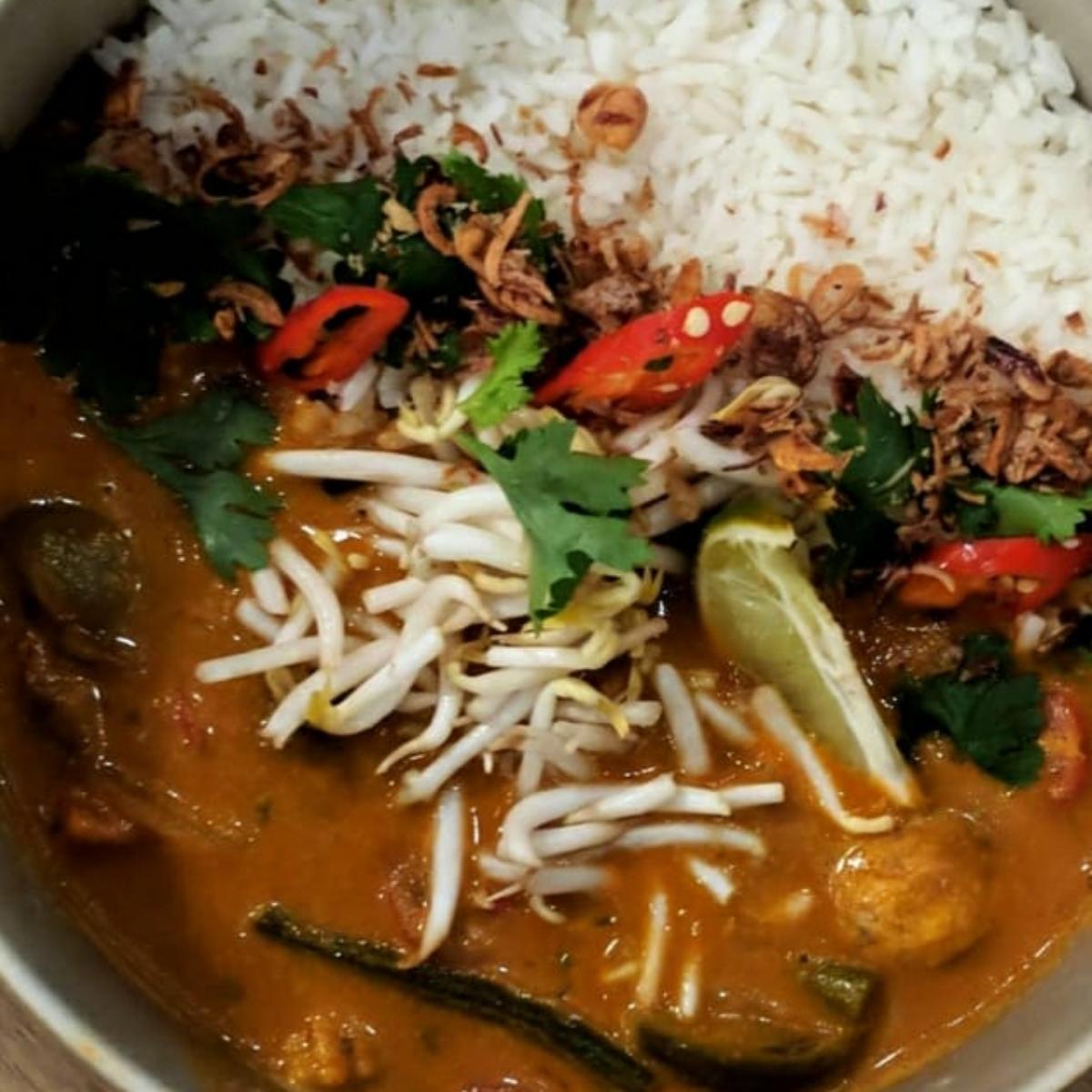 Thai Red Curry at Genius Central Singapore - Review by @mansiv | abillion