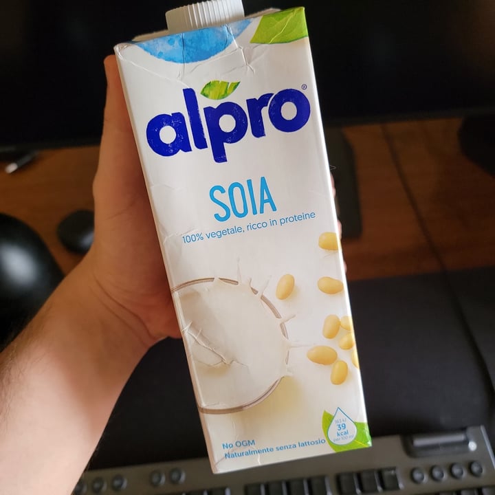 photo of Alpro Alpro soia shared by @jamesvflour on  08 Jul 2022 - review