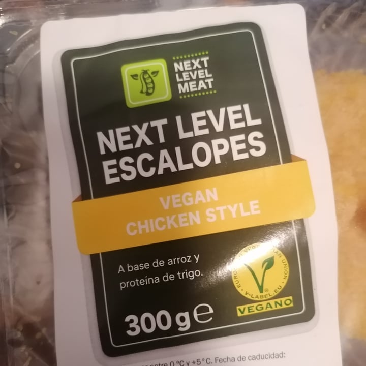 photo of Next Level Meat Next Level Escalopes Vegan Chicken Style shared by @valquiriaoscura on  12 Jan 2022 - review