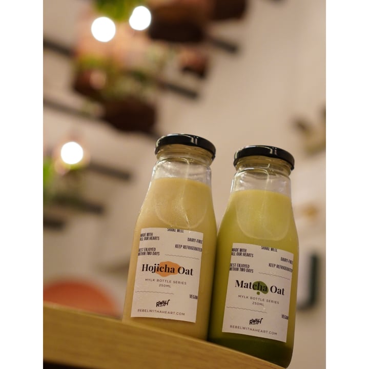 photo of Well Loft Matcha Oat Mylk shared by @jxvegjournal on  09 Dec 2020 - review