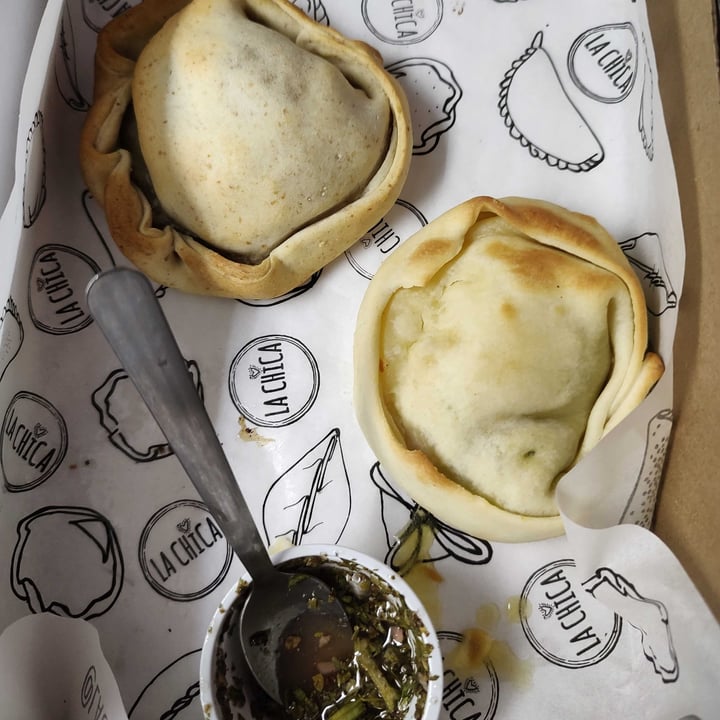 review photo of La Chica Empanadas Artesanais - Pompéia Empanada De Shimeji shared by @rodrigodorado on 22 Apr 2022 - review