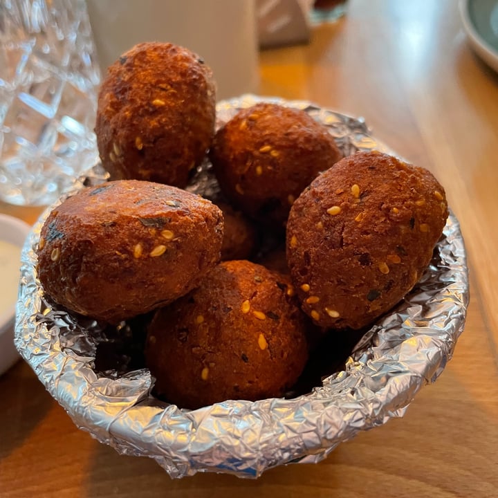 review photo of Burger House 2 - Max-Weber-Platz Falafel shared by @melaren on 25 Aug 2022 - review