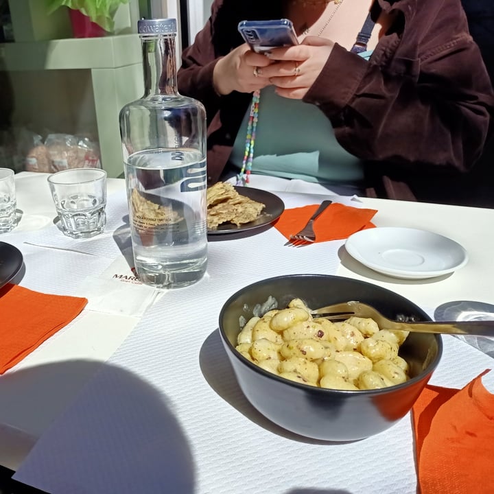 review photo of Risto Bar Profumo Di Sole Pescara Gnocchi con Pistacchi shared by @simoncetravels on 13 Apr 2022 - review