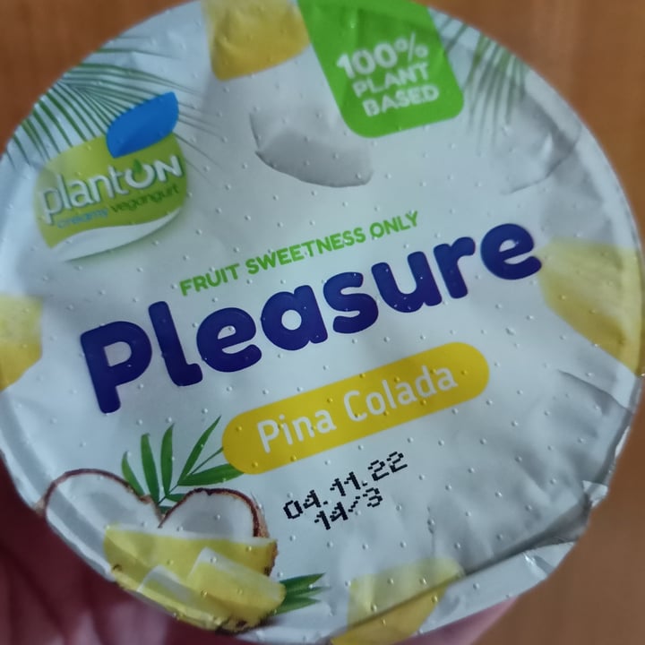 photo of planton pleasure Yogurt Pina Colada shared by @marinasacco on  09 Oct 2022 - review