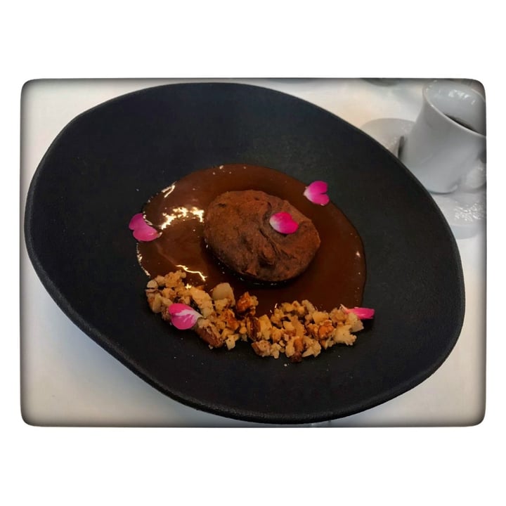 photo of O Lugar Restaurante brownie funcional de chocolate shared by @simoneteixeira on  11 Jun 2022 - review
