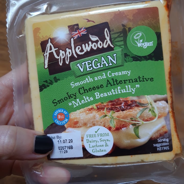 photo of Applewood Applewood Vegan Smoky Cheese Alternative  shared by @fuchsiahavok on  03 Jun 2020 - review