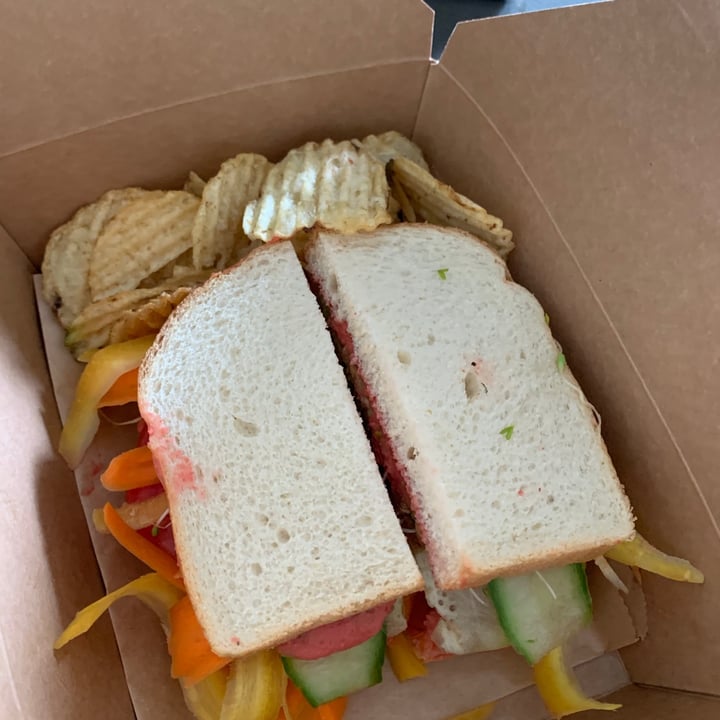 photo of The Little Kitchen Rainbow Veggie Sandwich shared by @sgerber33 on  18 Jun 2020 - review