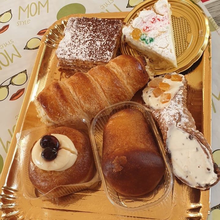 photo of Il Dolce Sapore Vassoio Di Dolci shared by @assunonsolosoia on  13 Sep 2021 - review