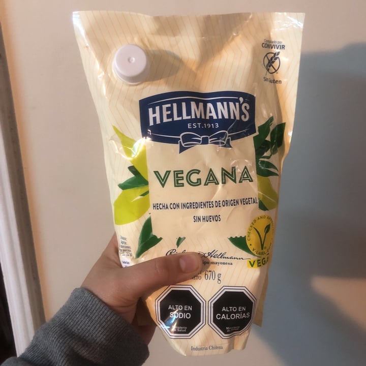 photo of Hellmann’s Hellman’s Vegan Mayonnaise shared by @ignagarfias on  31 Jan 2021 - review