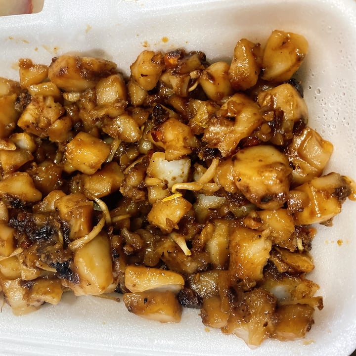 review photo of Divine Realm Vegetarian Restaurant Carrot Cake shared by @carboholic on 28 Jul 2021 - review