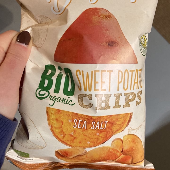 photo of Vemondo  Sweet potato chips shared by @kirsten309 on  01 Feb 2022 - review