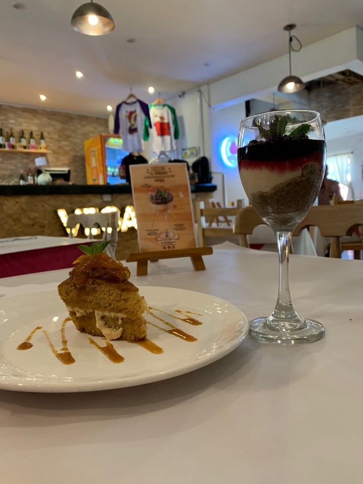 photo of Caballete & Berenjena Vegan Food Almond Amaretto Cake shared by @mariacascam on  15 Feb 2020 - review