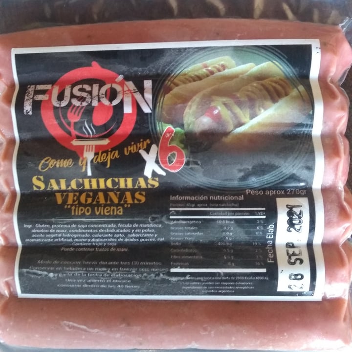 review photo of Fusión vegana Salchichas Veganas tipo Viena shared by @ineperez on 08 Oct 2021 - review