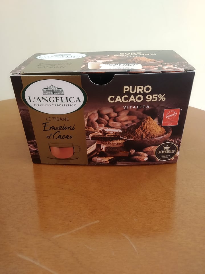 photo of L'angelica Emozioni Al Cacao Puro Cacao 95% shared by @beeq on  21 Mar 2022 - review