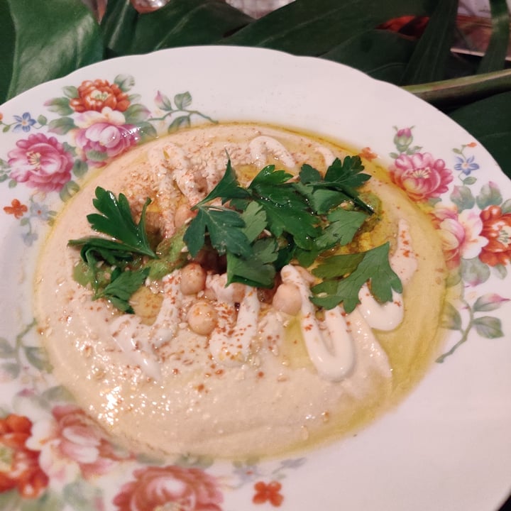 photo of Artichoke Hummus Musabbaha shared by @fourdollars on  29 Nov 2020 - review