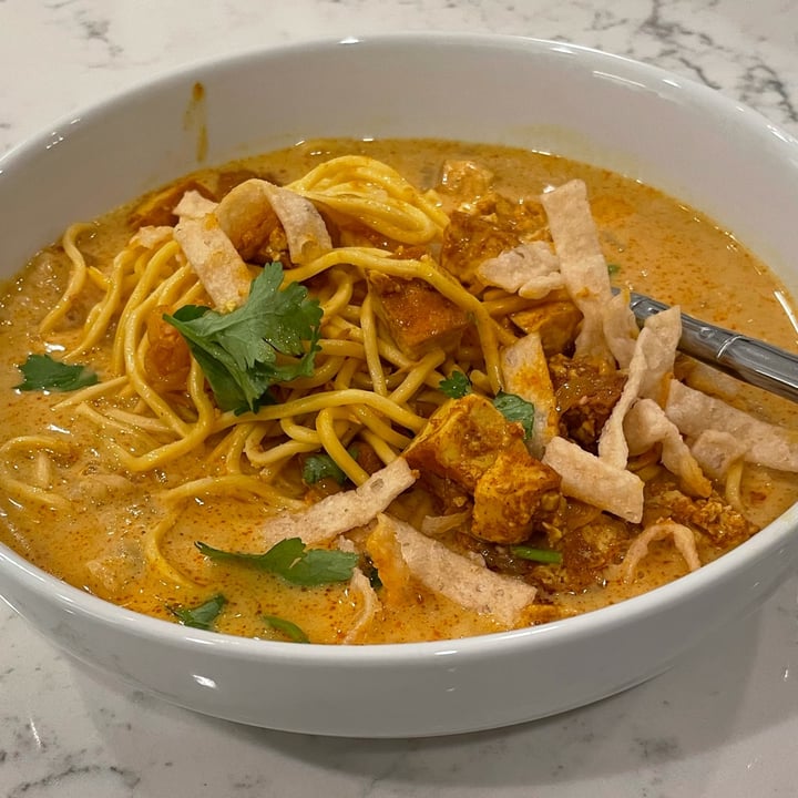 photo of Top Burmese Vegan khao soi shared by @herbivoracious on  21 Oct 2021 - review