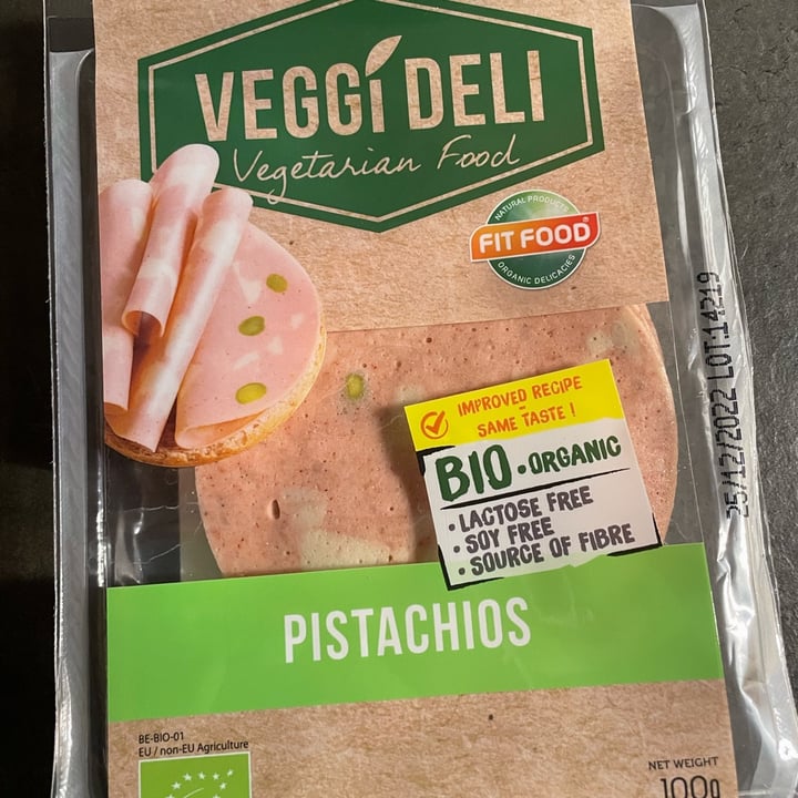 photo of Veggydeli pistachios shared by @simo70 on  29 Nov 2022 - review