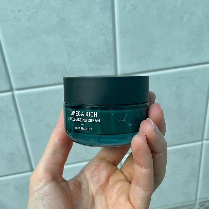 photo of Freshly Cosmetics Omega Rich Well-Ageing Cream shared by @francyeah on  13 Jun 2022 - review