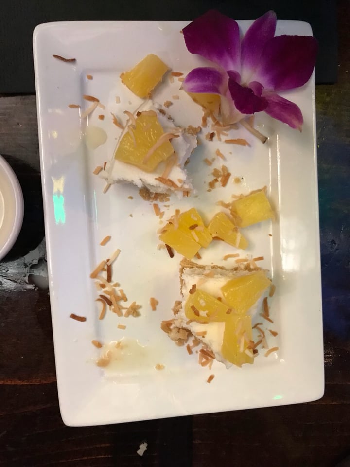 photo of The Tilted Tiki Daiya cheesecake shared by @dianna on  14 Oct 2018 - review