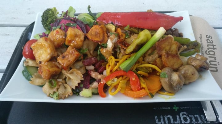 review photo of Sattgrün Köln Buffet / Large Plate shared by @lea185 on 01 Mar 2020 - review