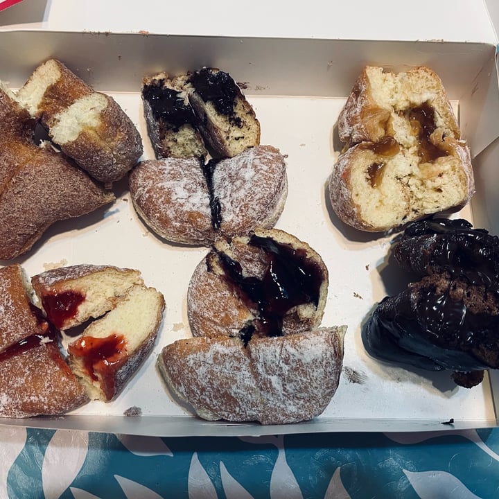 photo of Dunkin’ Donuts Donuts shared by @ramonadass on  07 Nov 2021 - review