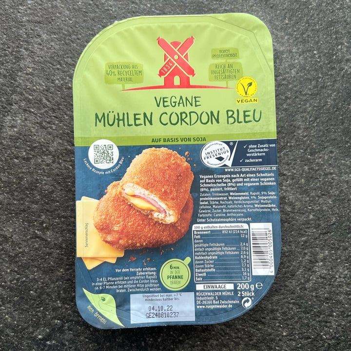review photo of vegane mühlen cordon bleu Vegane Mühlen Cordon Bleu shared by @silviagoggi on 17 Sep 2022 - review