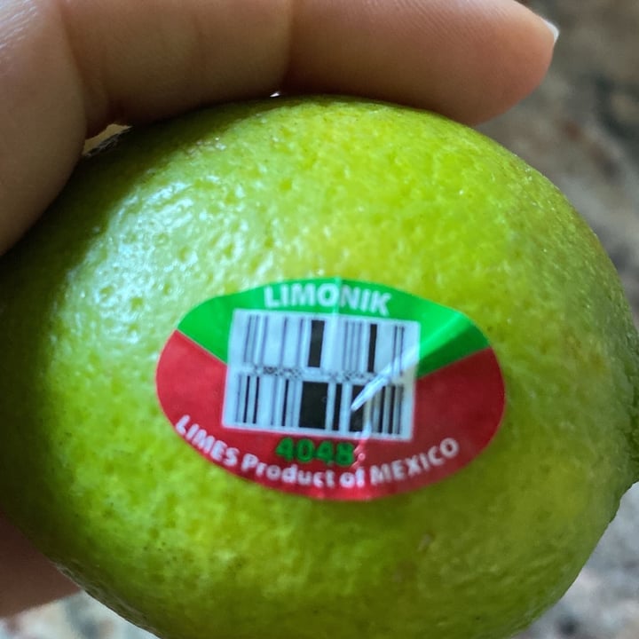 photo of lemonik limes shared by @claudiademartino on  25 Jul 2022 - review