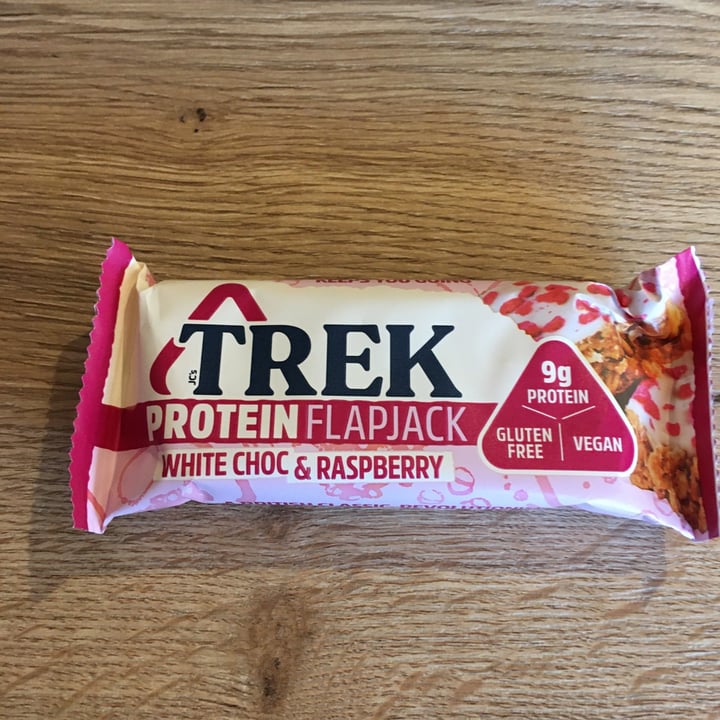review photo of Alpro trek Flapjack Raspberry shared by @sandralondon on 07 Jun 2022 - review