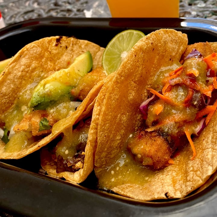 photo of VeganMunch Tacos Veganos shared by @jourbano on  04 Dec 2019 - review