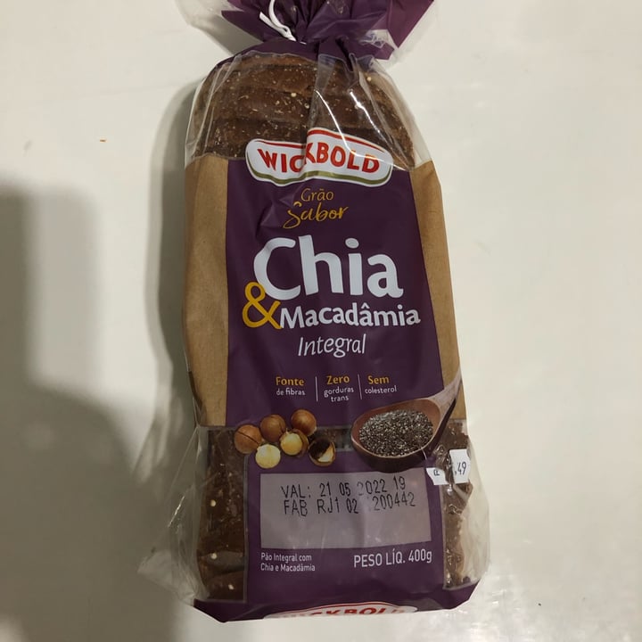 review photo of Wickbold Pão De Forma Integral WICKBOLD Grão Sabor Chia E Macadâmia Pacote 400g shared by @flaviodelgado on 06 May 2022 - review