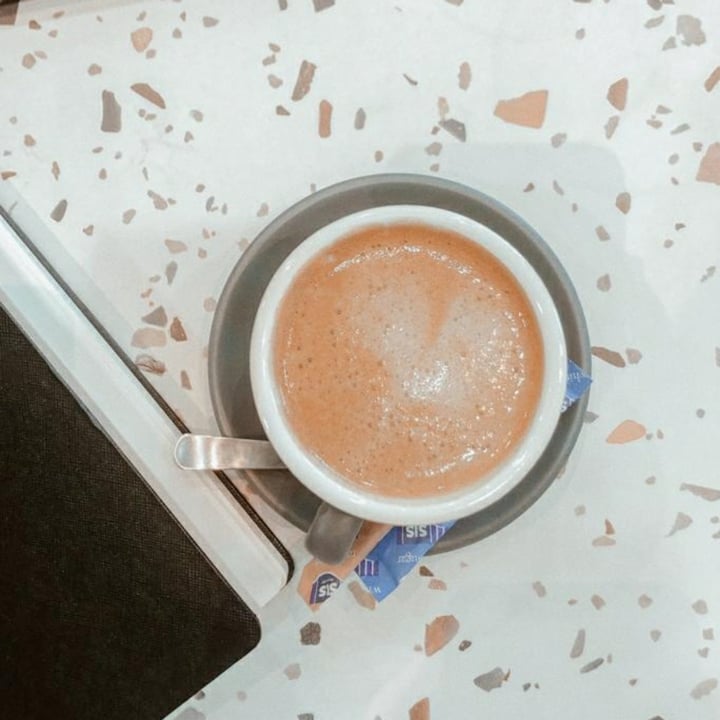photo of Soul Smoothie Bar Latte w/ Oat Milk shared by @clive on  04 Feb 2021 - review