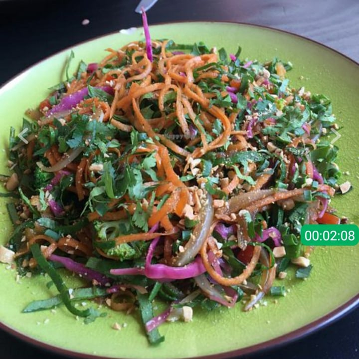 review photo of Café Vida Carrot Noodles shared by @kaybee1 on 29 May 2020 - review