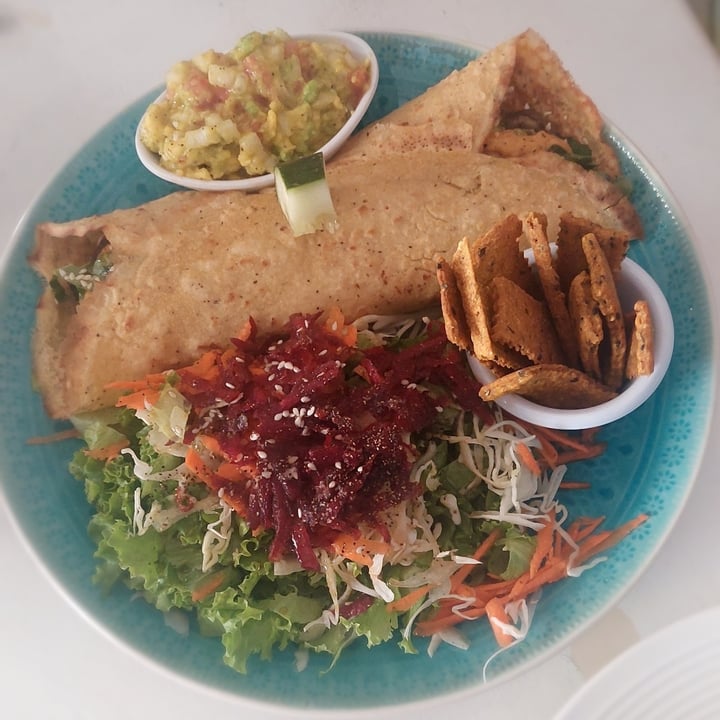review photo of Como en mi Casa - Art Cafe Bocadillo Goloso shared by @milacamilag on 12 May 2022 - review