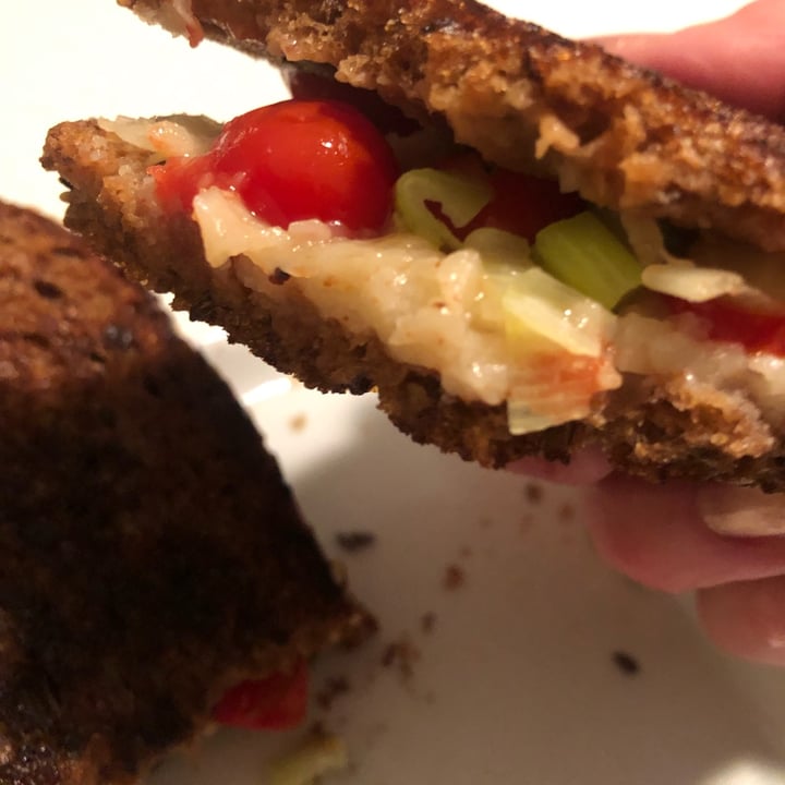 photo of Alternative Kitchen Cheese slices shared by @sueprozak on  07 Dec 2021 - review
