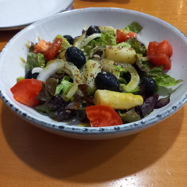 Photo of the dish “Ensalada del día”