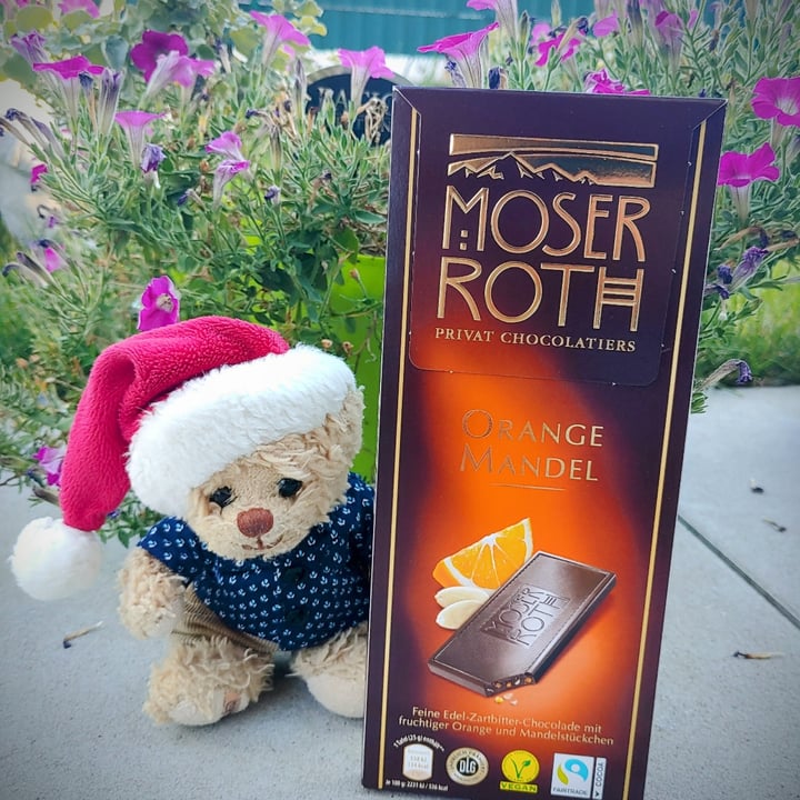 photo of Moser Roth Orange & Almond Chocolate shared by @bubi-the-bear on  12 Sep 2022 - review
