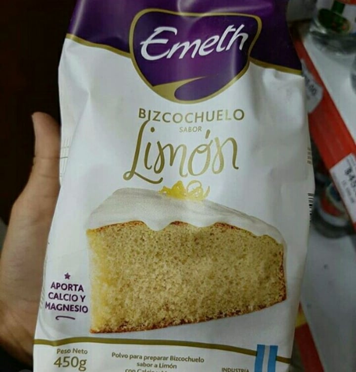 review photo of Emeth Bizcochuelo de limón shared by @brisaantelo on 23 Mar 2020 - review
