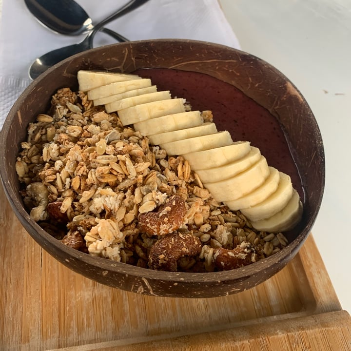 photo of Mahalo smoothie bowls - BsAs Açai Bowl shared by @abi1702 on  01 Nov 2021 - review