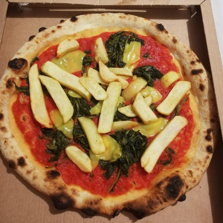 photo of Pizza e Fichi Galea shared by @helello on  03 Oct 2021 - review