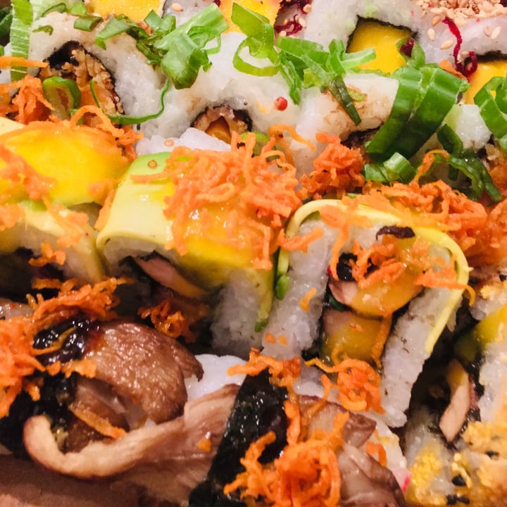 photo of Suttoshi Combo Sushi Vegano shared by @abigrischpun on  24 Apr 2021 - review