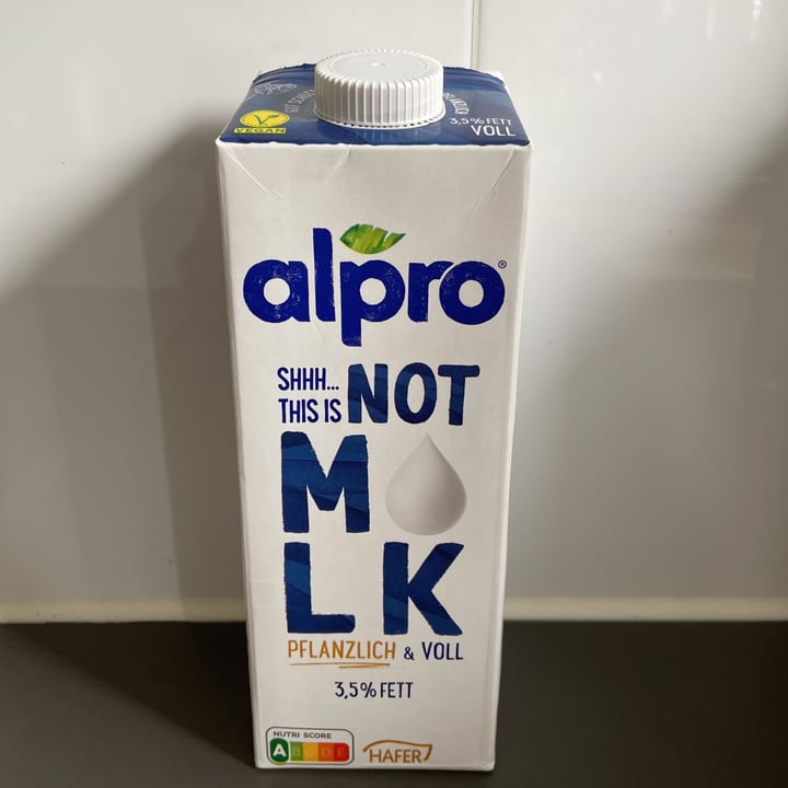 photo of Alpro This is not milk 3,5% Fett shared by @claudia31 on  18 Aug 2021 - review