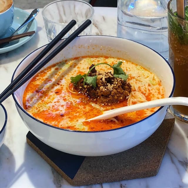Foto del piatto “Omnipork Tan Tan Noodle”
