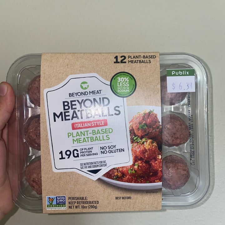 photo of Beyond Meat Beyond Meatballs Italian Style shared by @chrisdandrea on  27 Apr 2022 - review