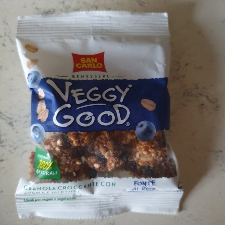 photo of San Carlo Granola croccante con avena e mirtilli shared by @very on  12 Mar 2022 - review