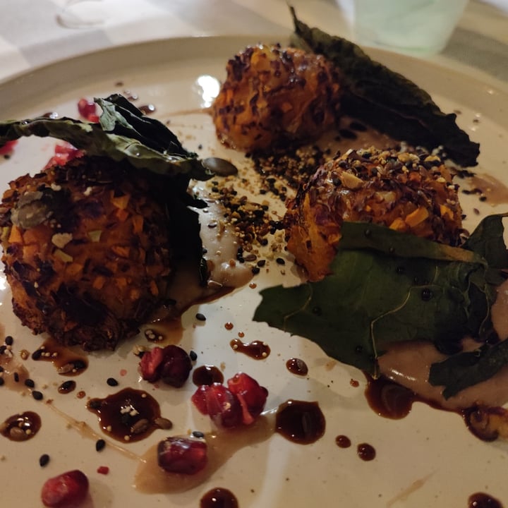 review photo of Ristorante Trattoria L' Angolo Tondo Polpettine Di Verdure Su Crema Di Zucca shared by @kaitou on 07 Nov 2022 - review